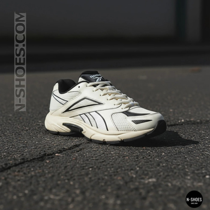 Women's Light-Black Sneakers Reebok CEO-ROAD PRIME 100208662 Écru 6132