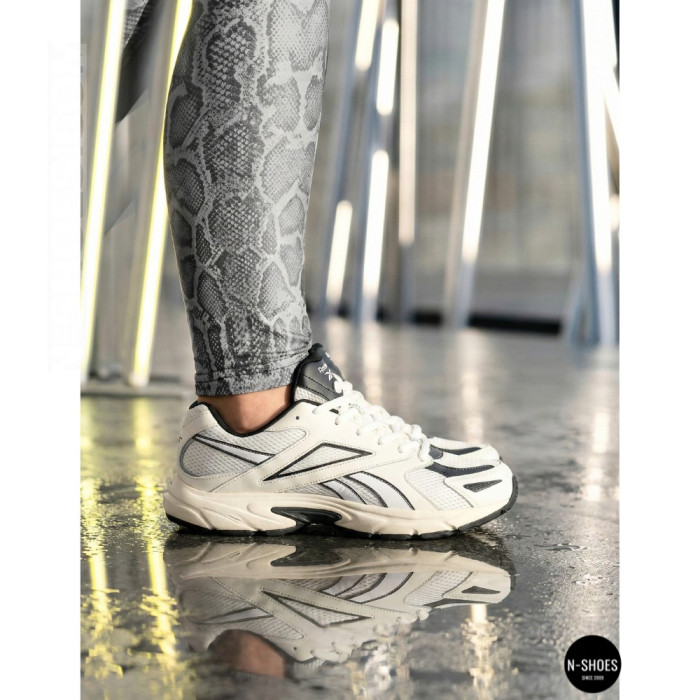 Women's Light-Black Sneakers Reebok CEO-ROAD PRIME 100208662 Écru 6132