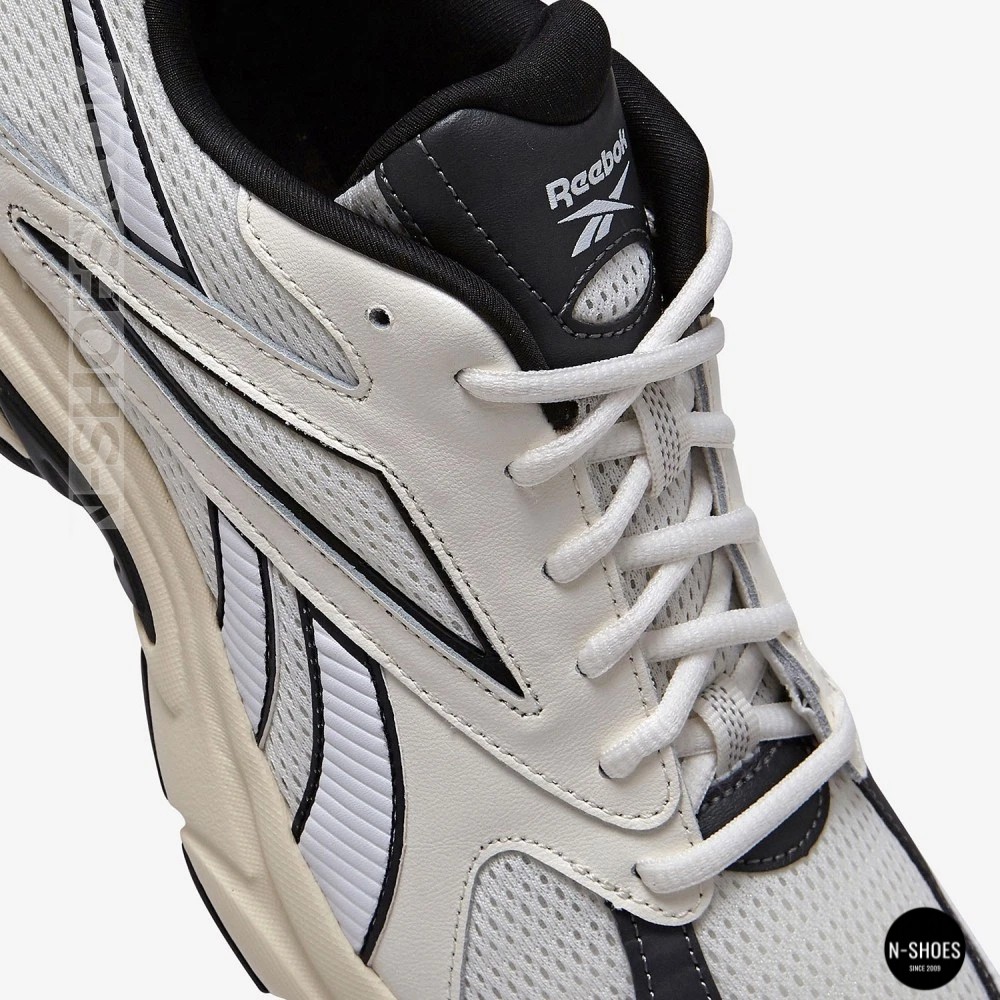 Жіночі світло-чорні кросівки Reebok CEO-ROAD PRIME 100208662 Écru 6132