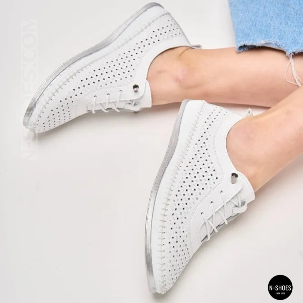 Белые кожаные мокасины с перфорацией Anna Lucci 211808 1800 white lonza 214365 AP 6139 от турецкого производителя