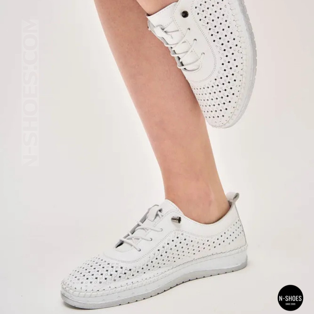 Белые кожаные мокасины с перфорацией Anna Lucci 211808 1800 white lonza 214365 AP 6139 от турецкого производителя