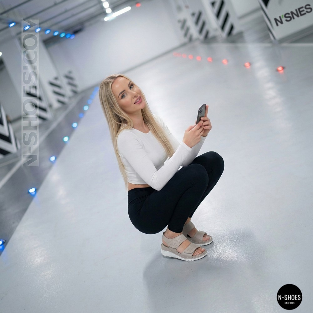 Шкіряні комфортні босоніжки Allsy 207125 Lonza 207126 198394 2208-37066-2 grey 6140 в стиле Ecco Flowt