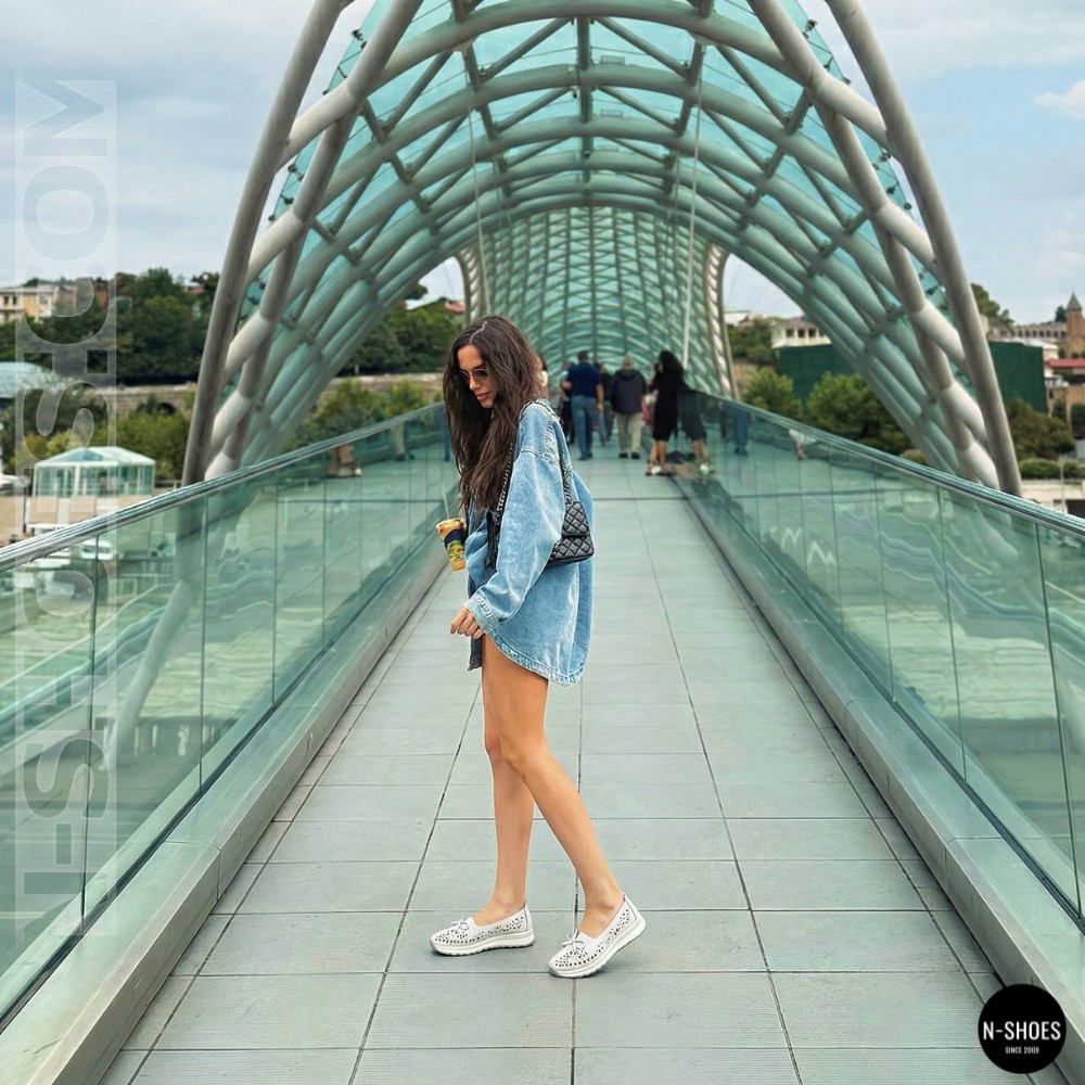 Жіночі білі шкіряні мокасини з перфорацією Allsy 208174 l2-5273-1 lonza white AY 6143