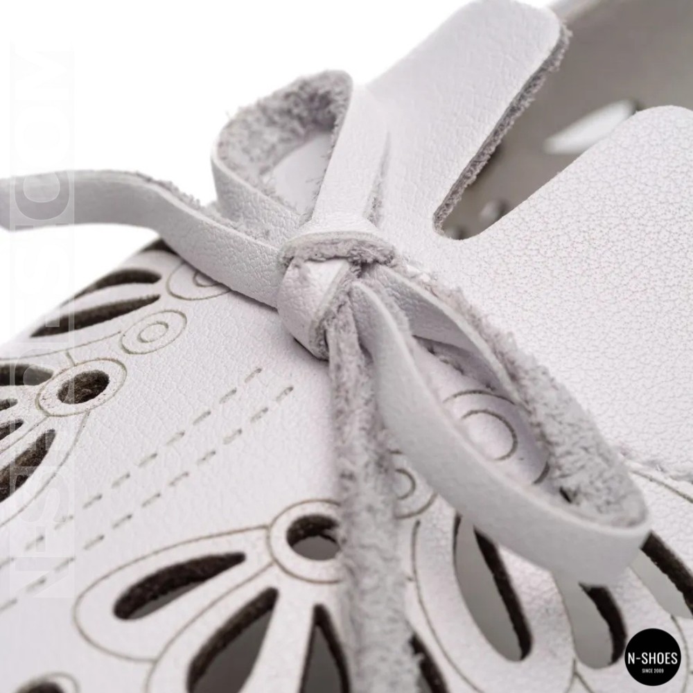 Жіночі білі шкіряні мокасини з перфорацією Allsy 208174 l2-5273-1 lonza white AY 6143