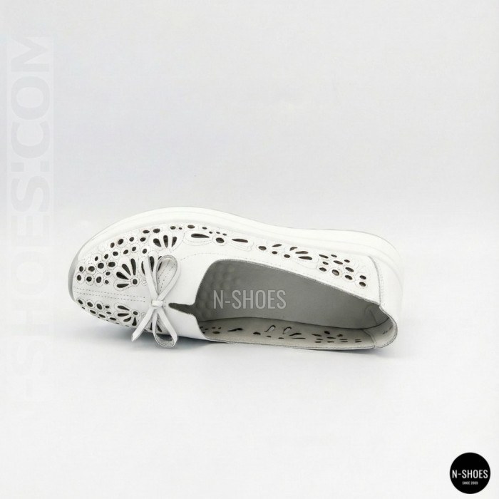 Women's White Perforated Leather Moccasins Allsy 208174 l2-5273-1 lonza white AY 6143