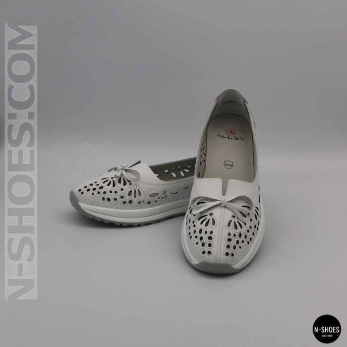 Женские белые кожаные мокасины с перфорацией Allsy 208174 l2-5273-1 lonza white AY 6143