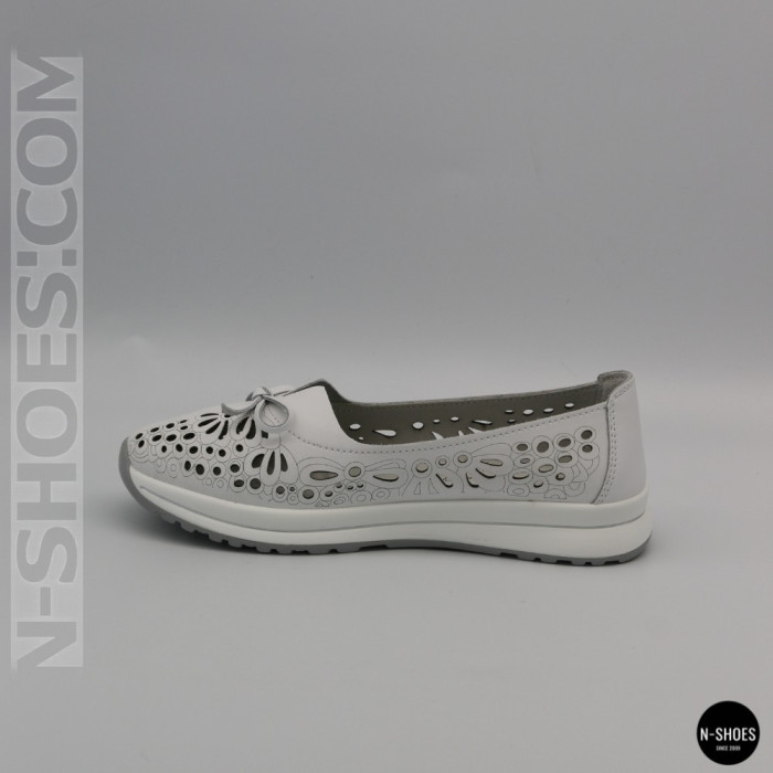 Женские белые кожаные мокасины с перфорацией Allsy 208174 l2-5273-1 lonza white AY 6143