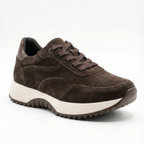 Женские замшевые шоколадные кроссовки Romax Comfort 1361-10v 6149 в стиале Reebok Classic Leather Ripple
