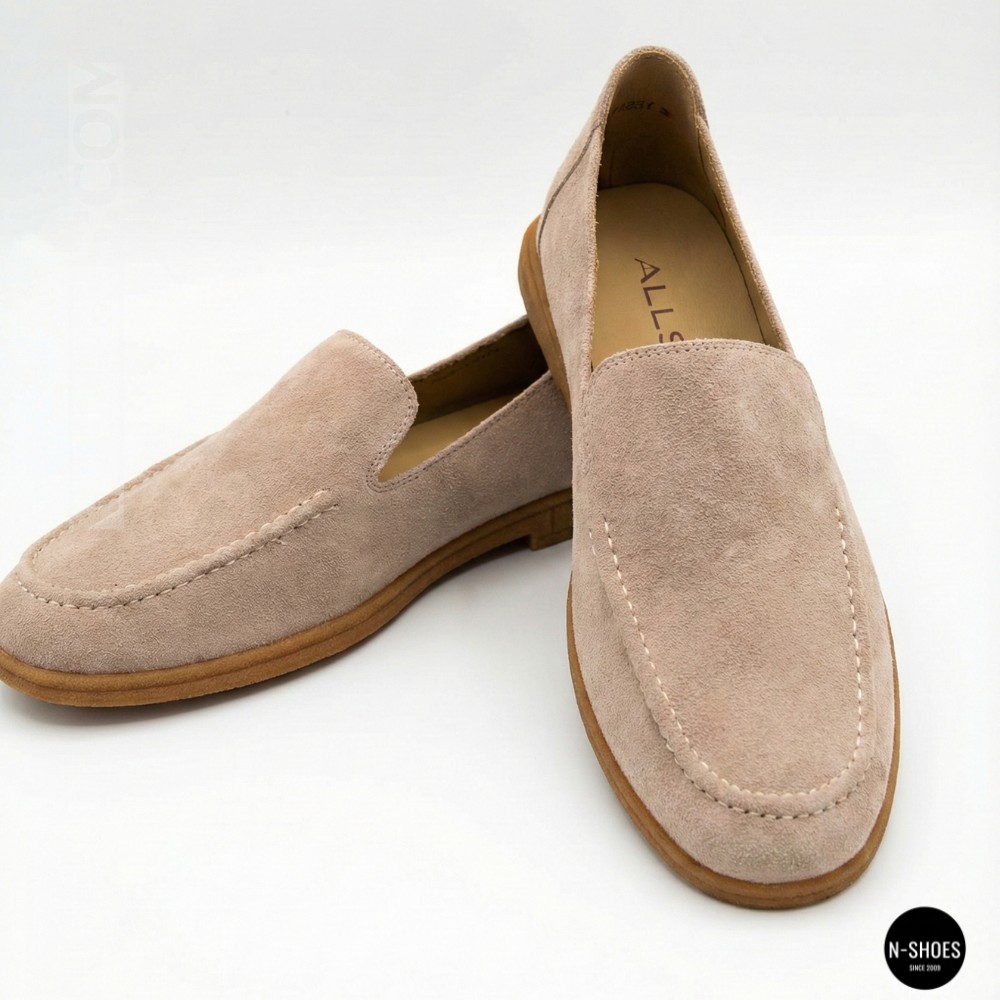 Жіночі замшеві лофери Allsy Lonza 210945 v1197-g20-9 beige 6151 у стилі Canal Loafer від бренду The Row