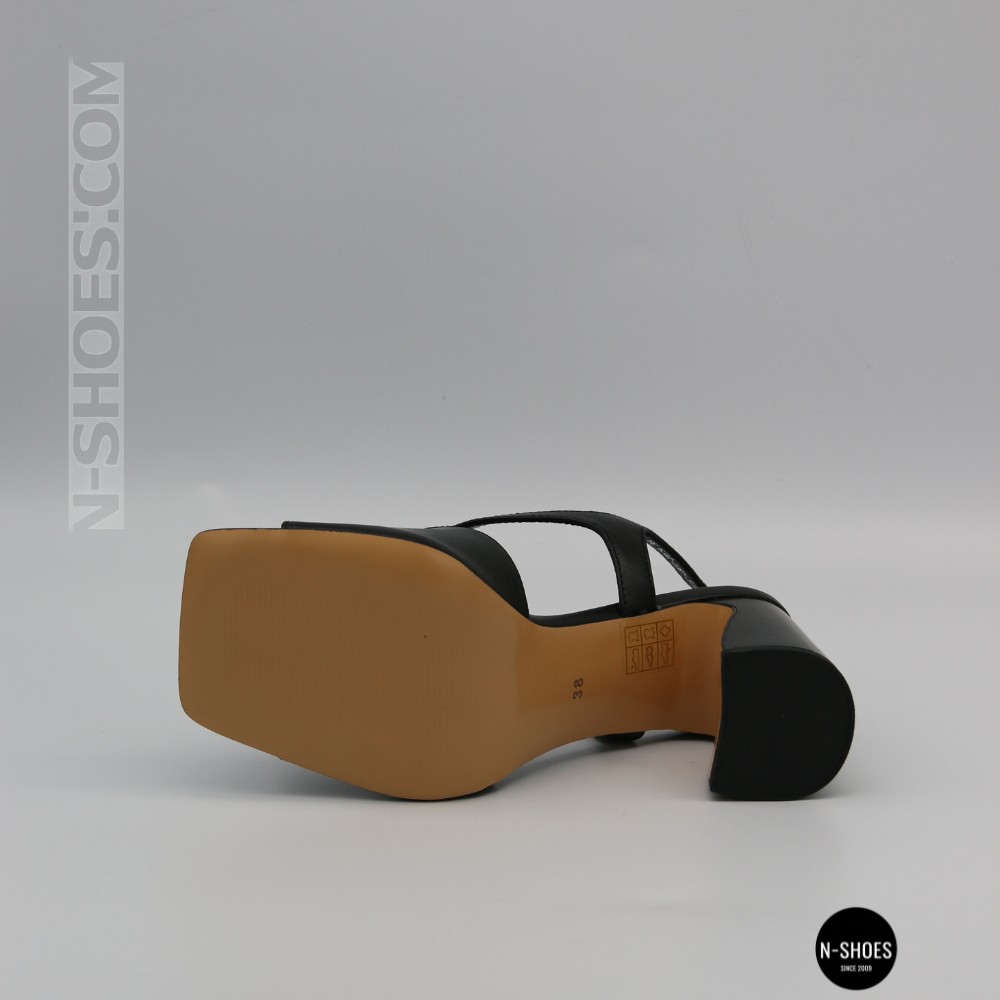 Жіночі чорні туфлі-босоніжки на підборах Fabio Monelli 207708 K781-L877-P22A Black 6154