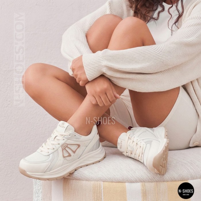 Women's Beige Sneakers Allsy 207032 yr18-3 207028 Lonza Axel Arigato Style