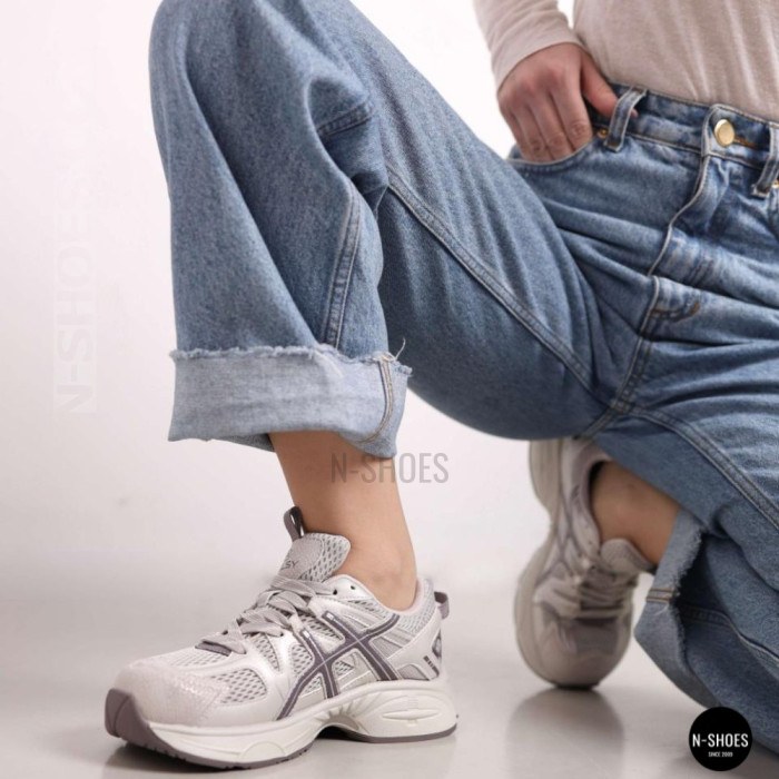Жіночі сірі кросівки Allsy 209784 t25675 Lonza 212533 grey 6166 у стилі ASICS GEL