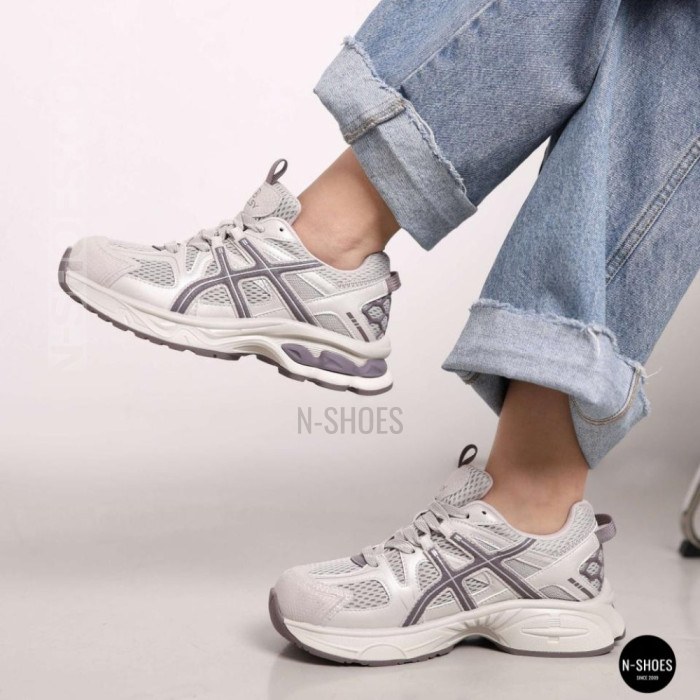 Жіночі сірі кросівки Allsy 209784 t25675 Lonza 212533 grey 6166 у стилі ASICS GEL