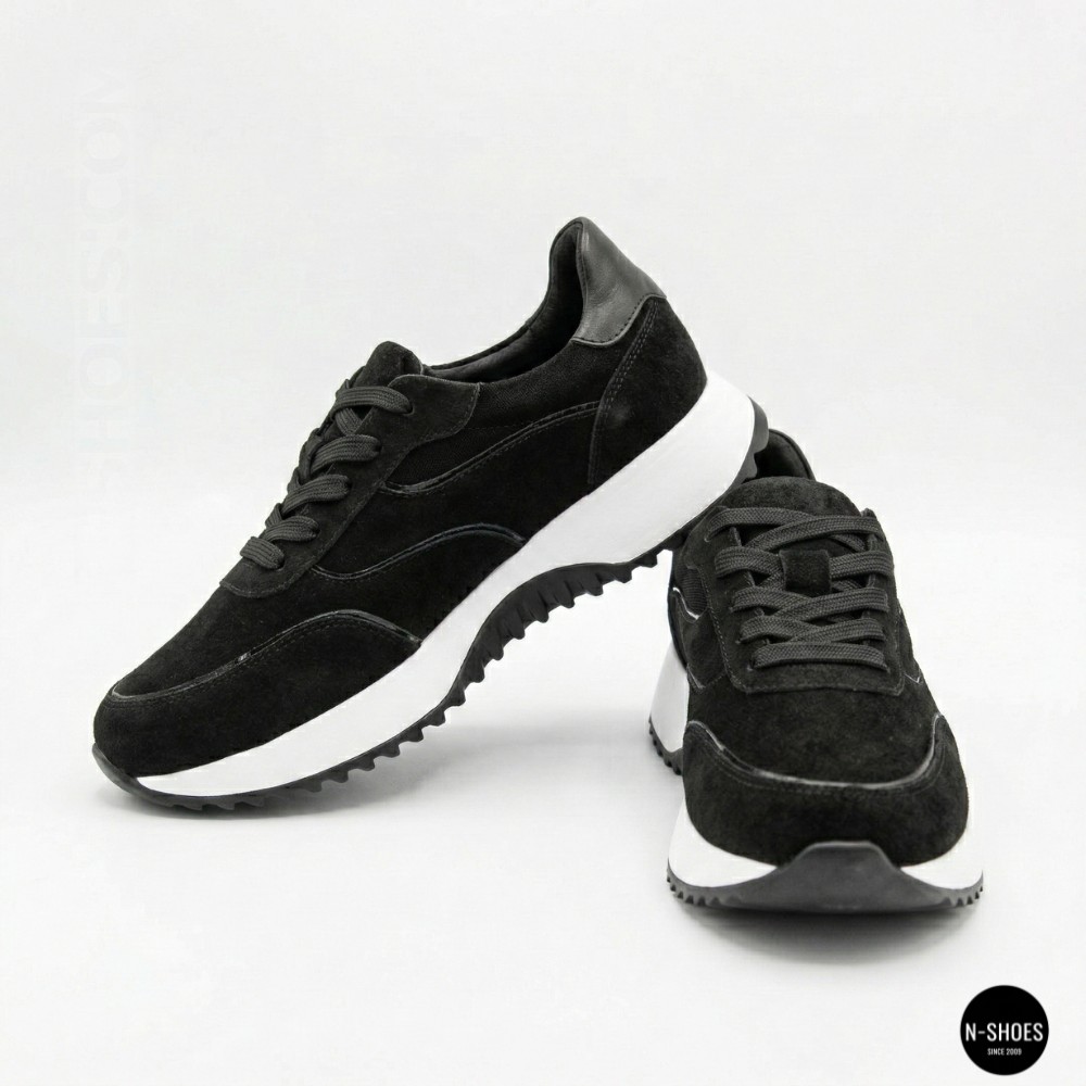 Женские черные замшевые кроссовки на танкетке Romax Comfort 1361-4v 6173