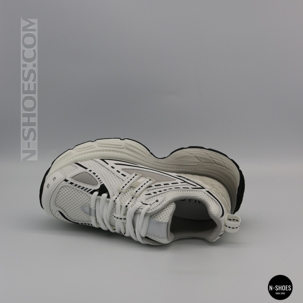 Трендові жіночі білі кросівки на платформі Allsy 207728 25k66d050-1 white 6174