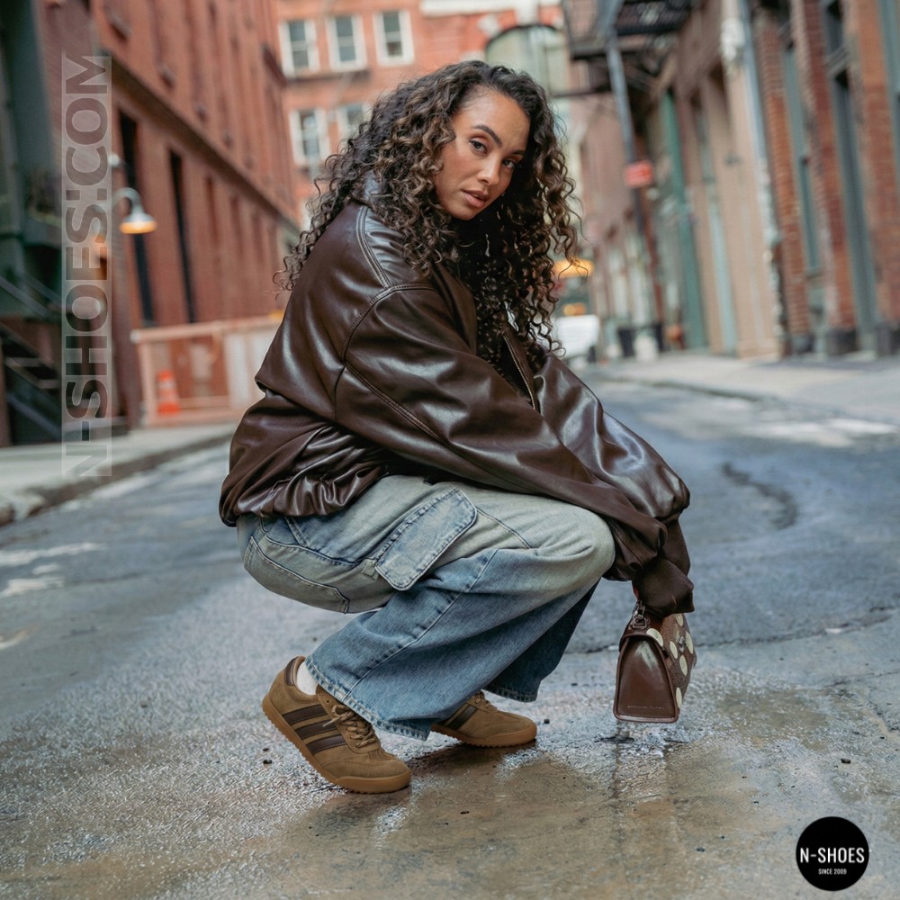 Жіночі шоколадні кросівки Alex Bell 10160-1-106 6181 із замші