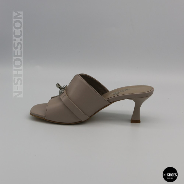 Бежеві шкіряні сабо Lirio L 0477-6058-75 capuchino 6185 в стилі Brunello Cucinelli