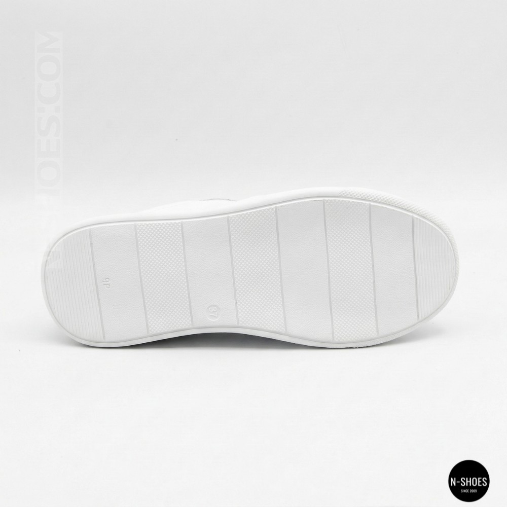 White Leather Sneakers Romax Comfort 2525-1 6189 with Metal Decor