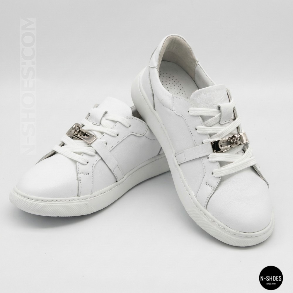 White Leather Sneakers Romax Comfort 2525-1 6189 with Metal Decor
