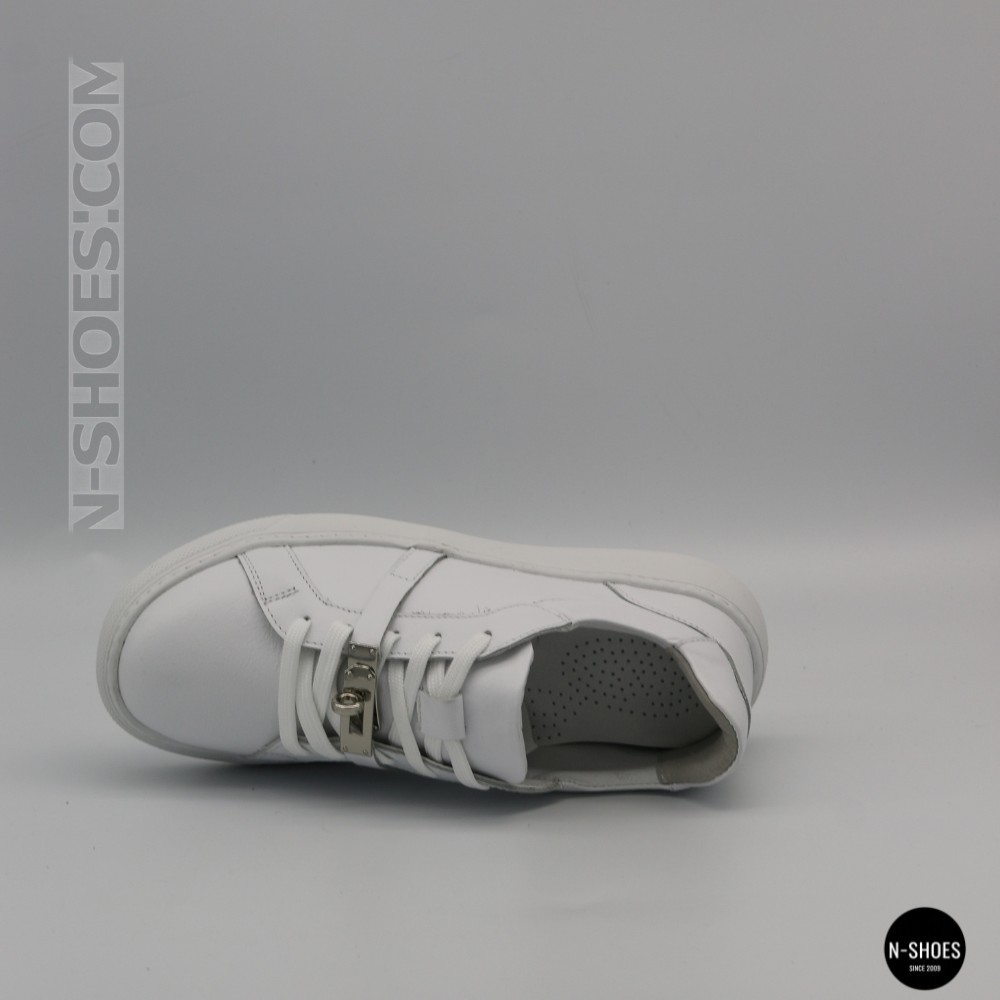 White Leather Sneakers Romax Comfort 2525-1 6189 with Metal Decor
