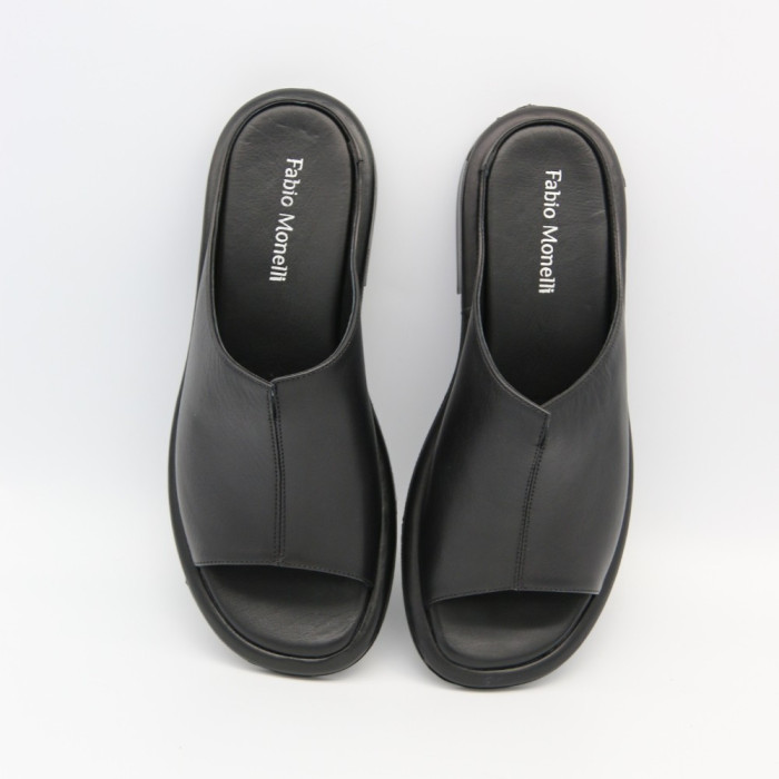 Black Leather Sabots Fabio Monelli 211980: Summer Comfort