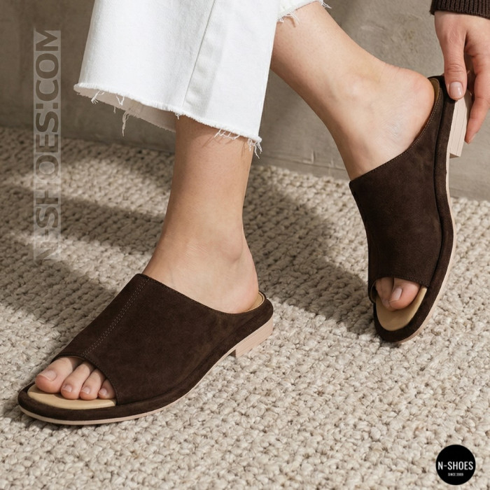 Women's Sabot Fabio Monelli 211979: Everyday Elegance