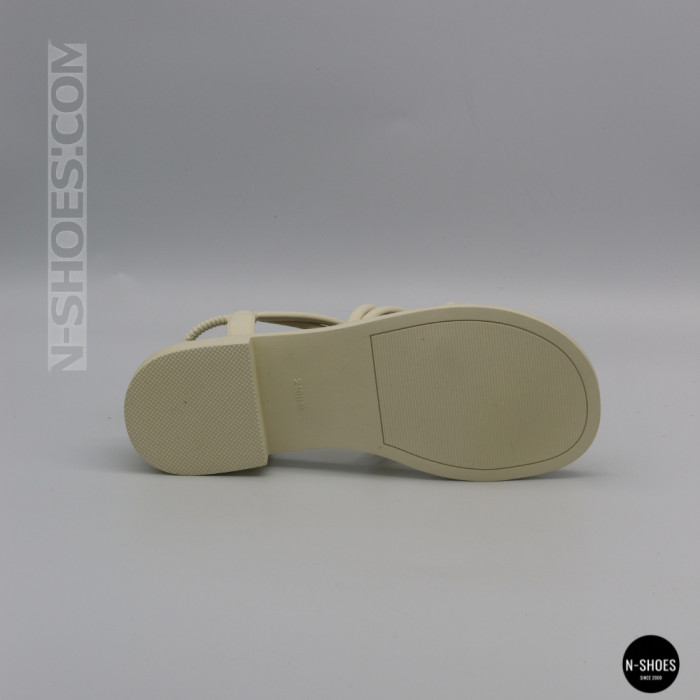 Женские светлые босоножки с ремешками Allsy 207404 Lonza 207405 milk 6207