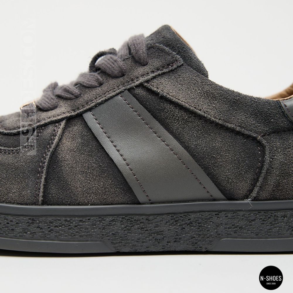 Women's Grey Suede Sneakers Allsy 210762 Lonza 212649 9227-30-w014 6211 Tom Ford Archer Style
