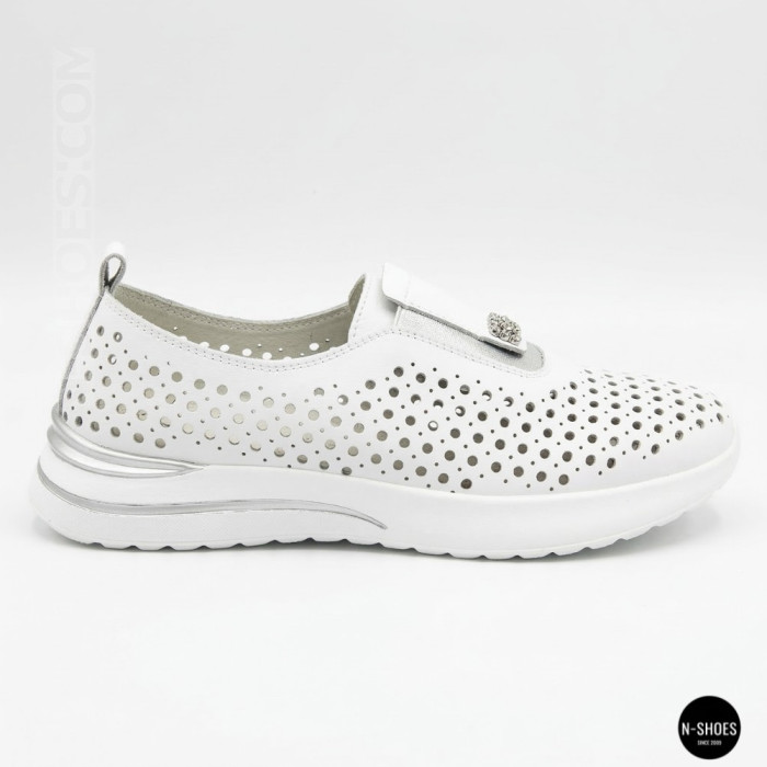 Комфортные женские мокасины с перфорацией Allsy 210306 Lonza s138-10 white 6215
