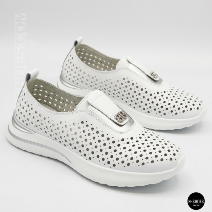 Комфортные женские мокасины с перфорацией Allsy 210306 Lonza s138-10 white 6215
