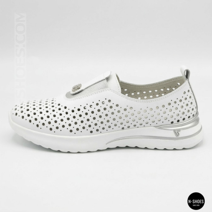 Комфортные женские мокасины с перфорацией Allsy 210306 Lonza s138-10 white 6215
