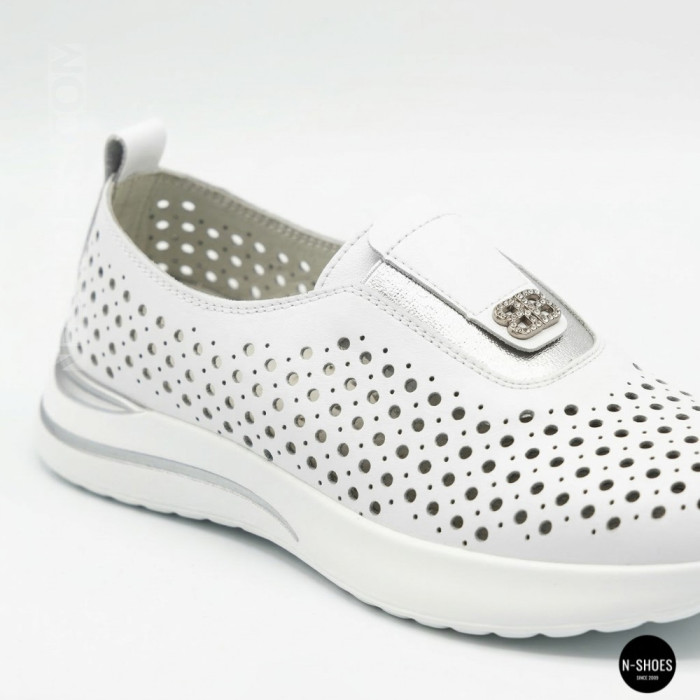 Комфортные женские мокасины с перфорацией Allsy 210306 Lonza s138-10 white 6215