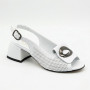 Женские белые босоножки Ilona 256-457 6217 на устойчивом каблуке