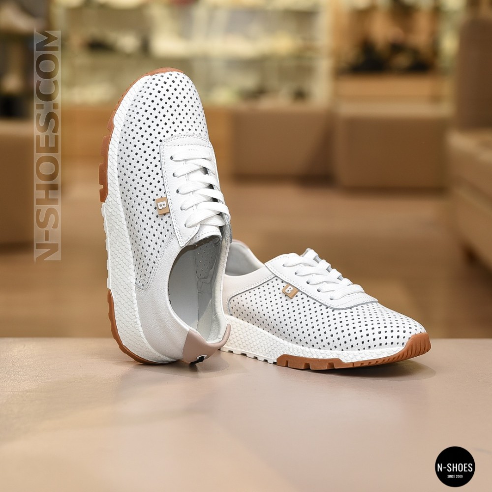 Жіночі модні кросівки з перфорацією Allsy 213146 5790-1 white 6224