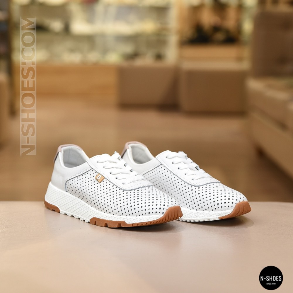 Жіночі модні кросівки з перфорацією Allsy 213146 5790-1 white 6224
