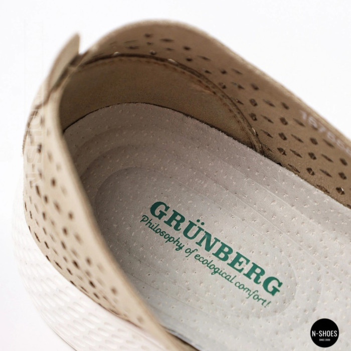 Comfortable Women's Slip-Ons Grunberg 157558-10-03 Beige