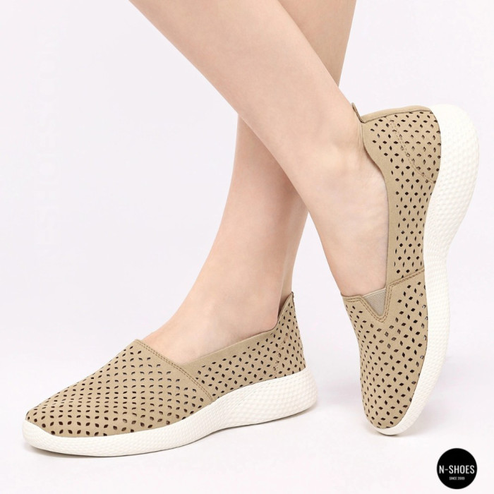 Comfortable Women's Slip-Ons Grunberg 157558-10-03 Beige