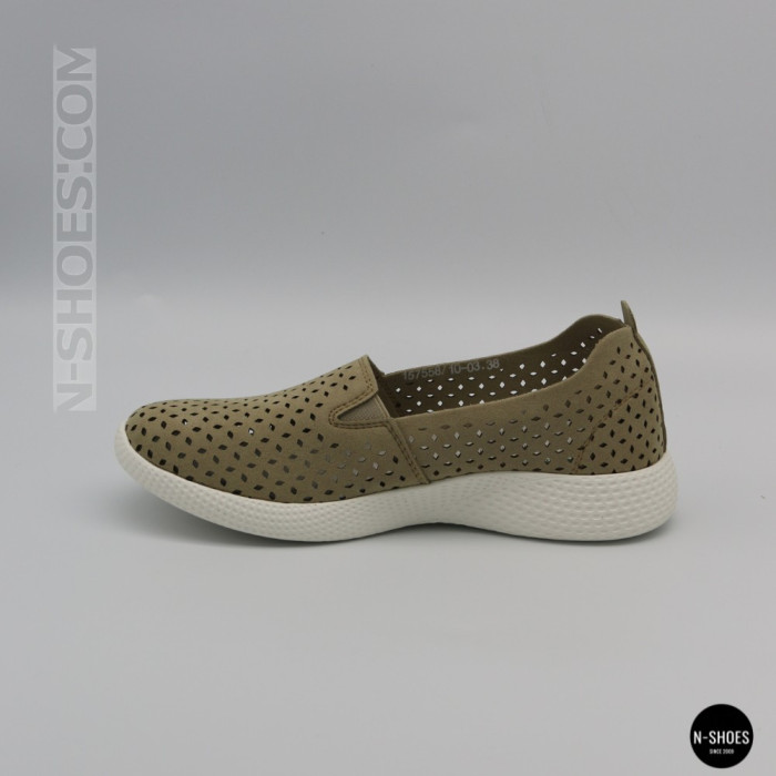 Comfortable Women's Slip-Ons Grunberg 157558-10-03 Beige