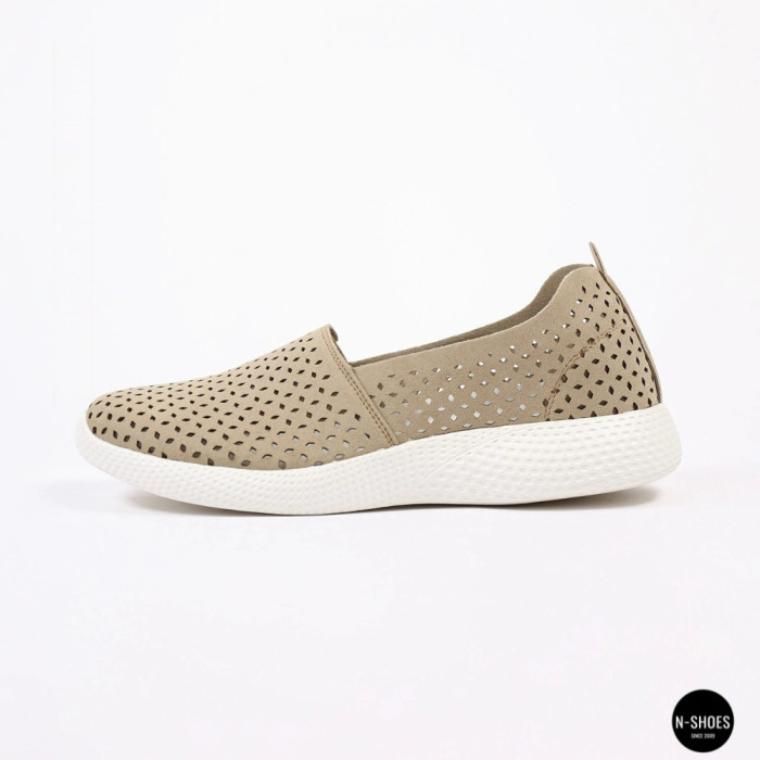 Comfortable Women's Slip-Ons Grunberg 157558-10-03 Beige