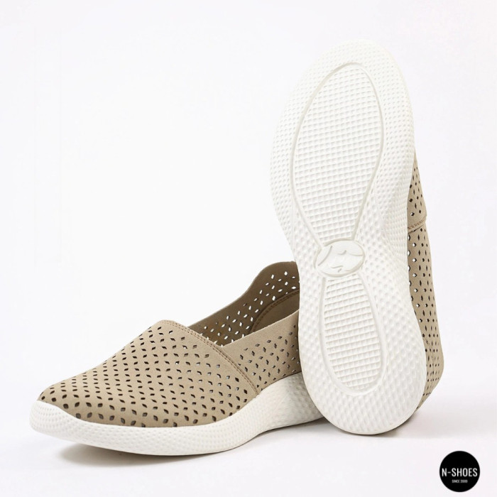 Comfortable Women's Slip-Ons Grunberg 157558-10-03 Beige