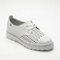 Белые женские туфли мокасины Allsy 208184 L2-7552-1 Lonza WHITE 6258 из натуральной кожи с перфорацией