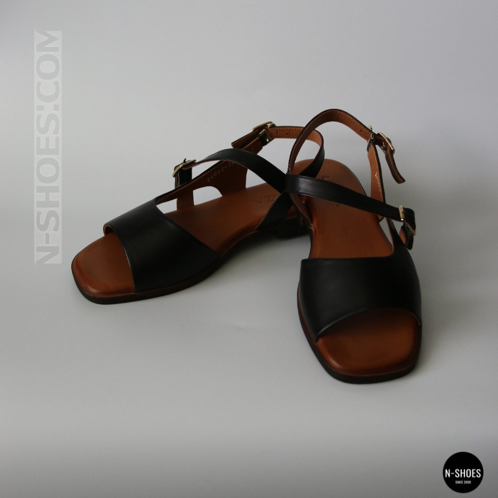 Элегантные черные кожаные босоножки Lonza 213953 213955 BLACK 6263 на низком ходу