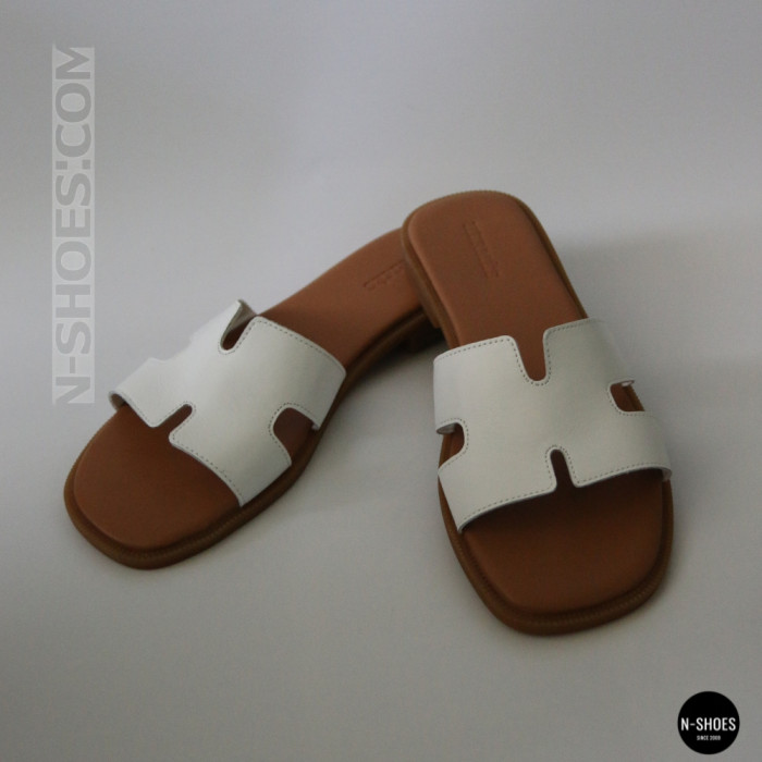 White Leather Sandals HERMES Oran 212827 Lonza 212609 94404304-1 l 6270 in Quiet Luxury Style