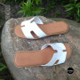 Білі шкіряні шльопанці HERMES Oran 212827 Lonza 212609 94404304-1 l 6270 в стилі тихої розкоші