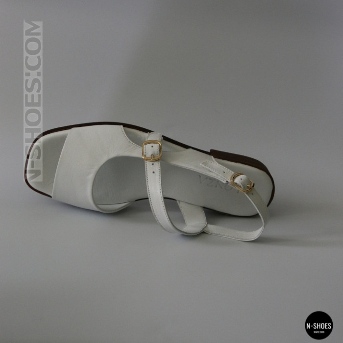 Шкіряні жіночі босоніжки Lonza New York 213954 24052 White 6271