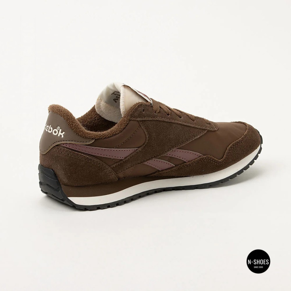 Кросівки Reebok EO-CLASSIC AZ 100245080 6273: стиль і комфort щодня