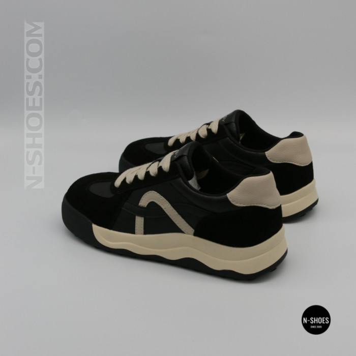Кросівки Allsy 214794 8878-7 Lonza 219982 6300 Beige-Black - стиль на кожен день