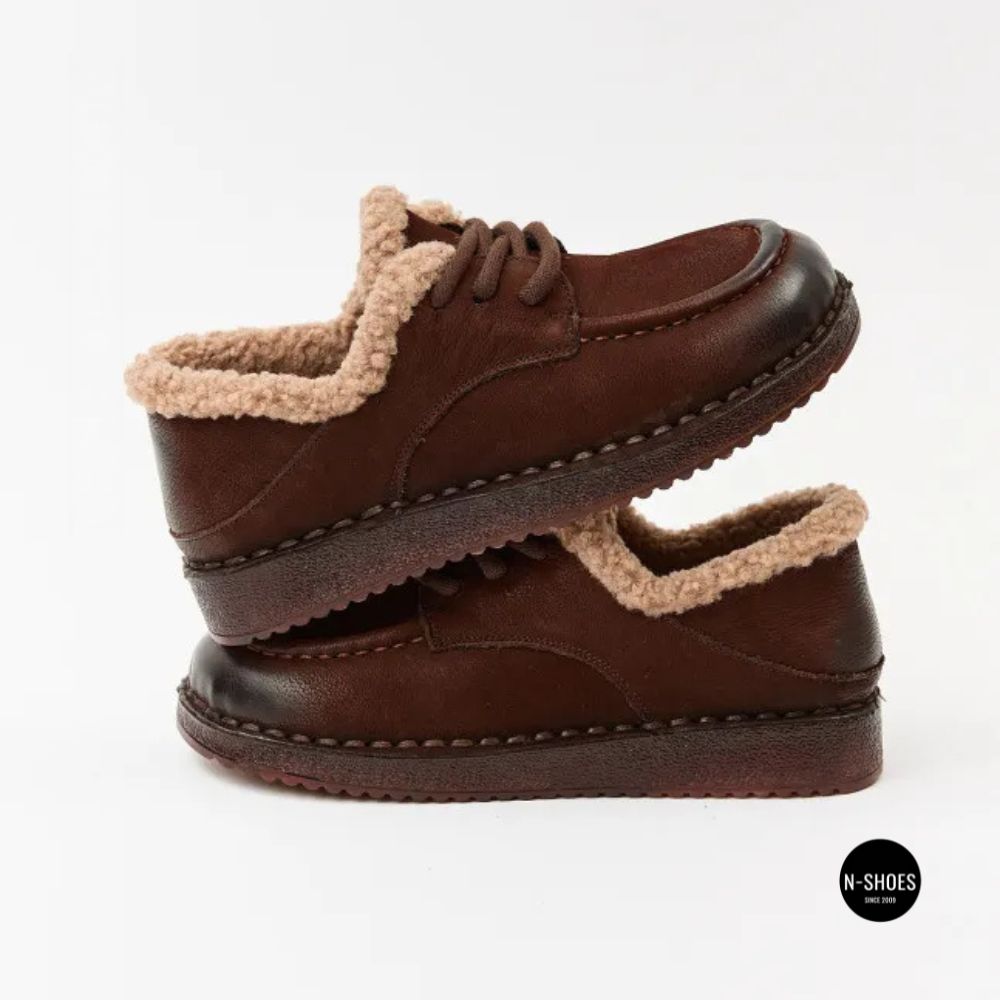 Lonza 219871 6310 BROWN: Winter Warmth in Chocolate Nubuck