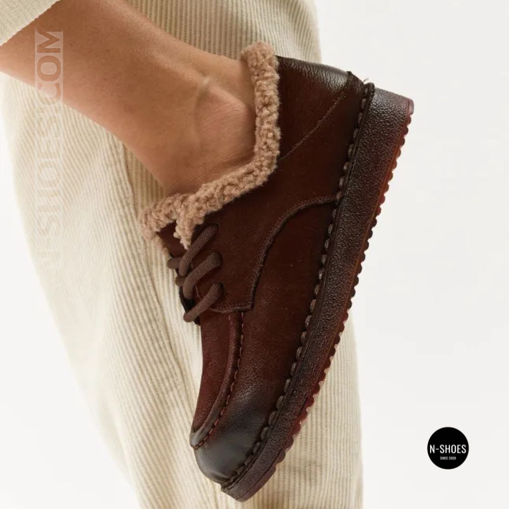 Lonza 219871 6310 BROWN: Winter Warmth in Chocolate Nubuck