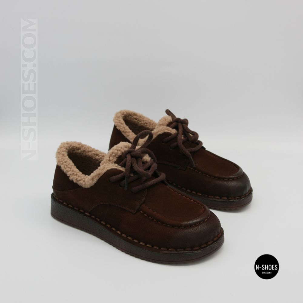Lonza 219871 6310 BROWN: Winter Warmth in Chocolate Nubuck